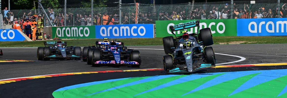 Alonso pede desculpas após comentário sobre Hamilton no GP da Bélgica