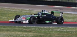 Gabriel Fonseca conquista top-6 em New Jersey pela Fórmula 4 US