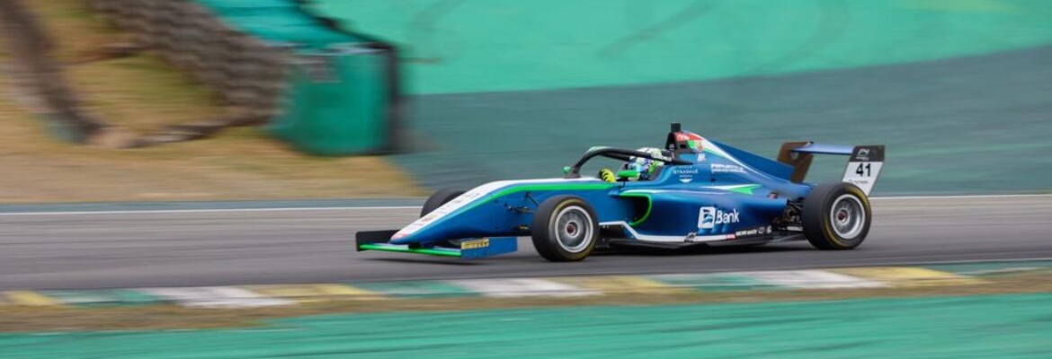 Fernando Barrichello busca pódio na terceira etapa da Fórmula 4 Brasil, em Interlagos