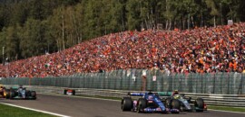 Alonso chama Hamilton de idiota após acidente em Spa: “Só sabe largar em primeiro”