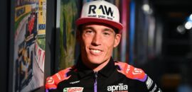 Vice-líder da MotoGP, Espargaró diz ainda sentir dores de tornozelo fraturado