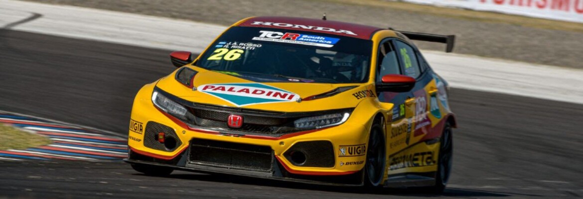 TCR South America encerra sexta-feira com cinco carros separados por 0.052s em Termas de Río Hondo