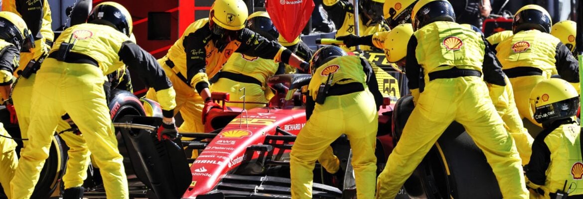F1: Sainz “preocupado que algo aconteça” a menos que ampliem os pit lanes F1: Sainz “preocupado que algo aconteça” a menos que ampliem os pit lanes