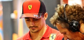 Retrospectiva F1 2022: Leclerc tem chances de título minadas por erros da Ferrari