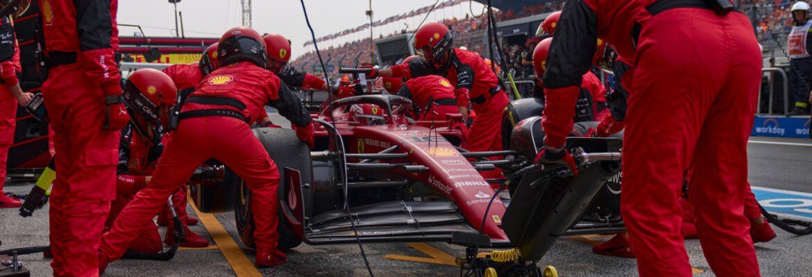 Pit stop Ferrari - Charles Leclerc