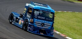 Treinos em Tarumã têm briga de foice entre Mercedes, Volks e Iveco