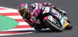 López assume ponta no início e garante primeira vitória no GP de San Marino da Moto2