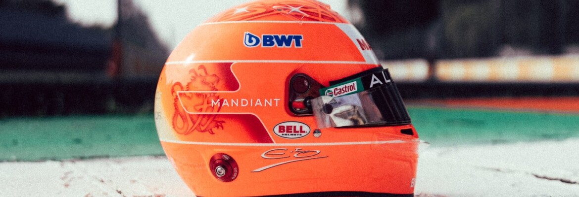 F1: Foto – Ocon apresenta capacete especial inspirado em Schumacher para GP da Itália
