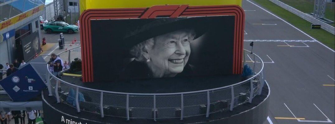 F1: Foto – Equipes e pilotos cumprem minuto de silêncio por Rainha Elizabeth 2ª em Monza