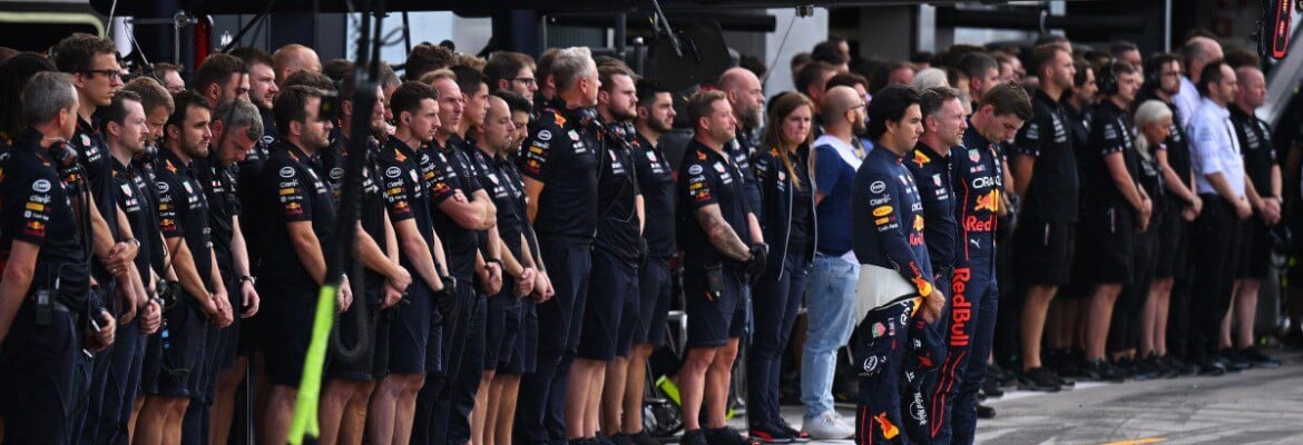 F1: “Um grande choque para todos”, diz Horner sobre morte da Rainha Elizabeth 2ª