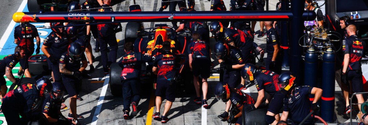 F1: Red Bull contribui com a inclusão no esporte com mecânica feminina na equipe