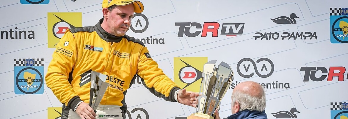 Barrio e Reis vencem em Buenos Aires; PMO Motorsport é campeã entre equipes e Fabio Casagrande da Copa Trophy