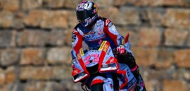 Bastianini supera Bagnaia e vence em Aragão; Quartararo bate em Márquez e abandona