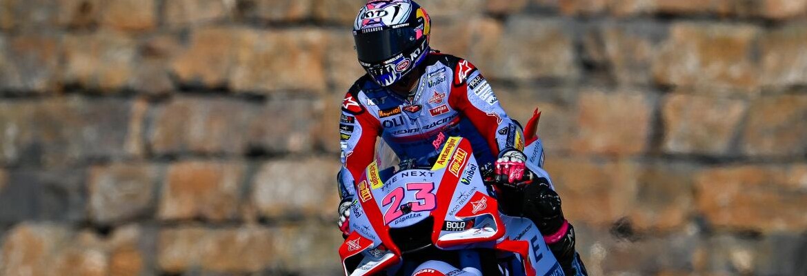 Bastianini supera Bagnaia e vence em Aragão; Quartararo bate em Márquez e abandona