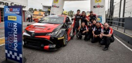 Jorge Barrio coloca o novo Toyota Corolla na pole do TCR South America em Buenos Aires