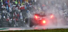 F1: acidentes na primeira volta interrompem o GP do Japão