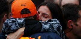 F1: Kelly Piquet celebra o terceiro título mundial de Verstappen