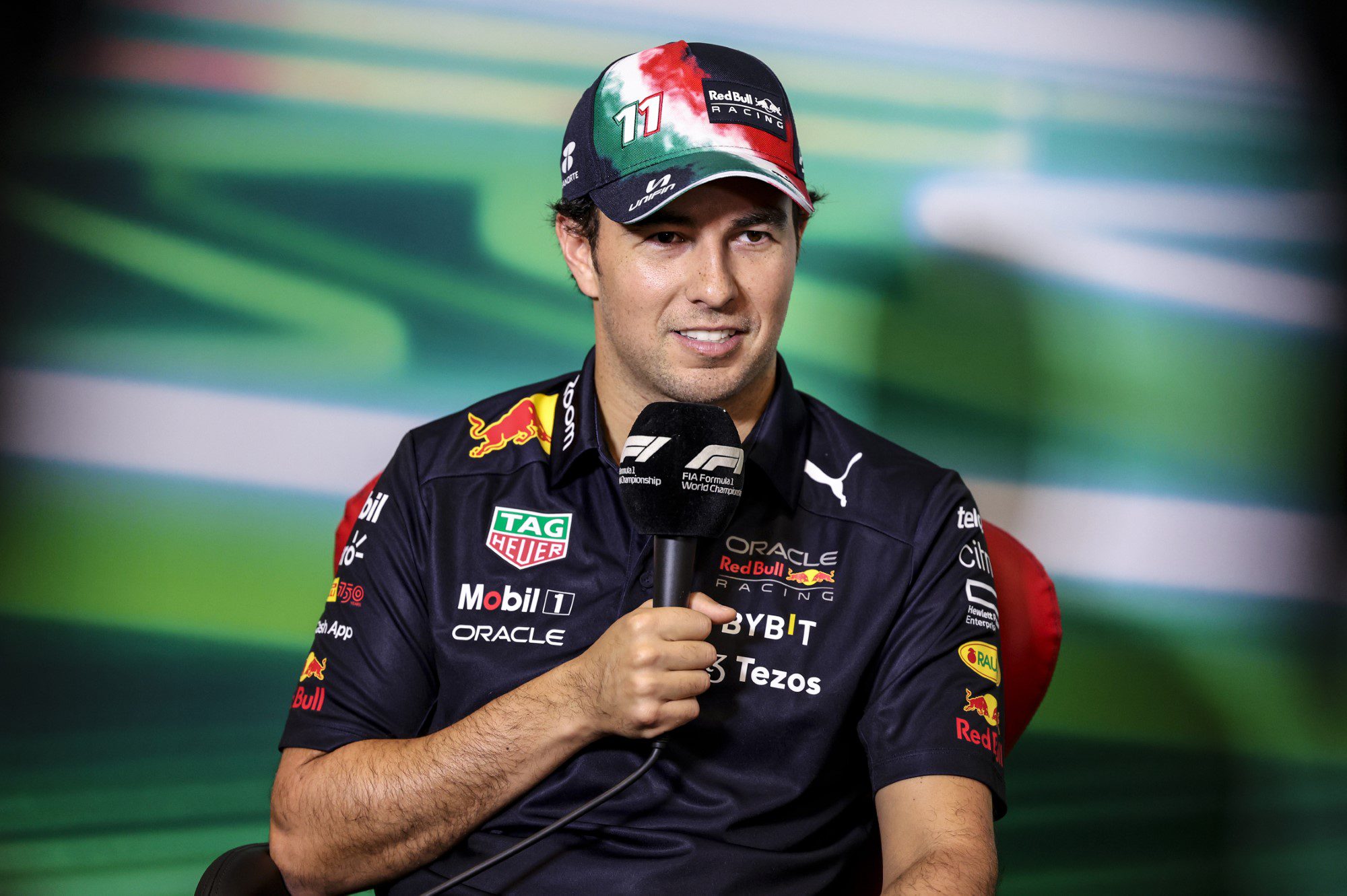 F1: El padre de Pérez cree en el título de su hijo en la categoría