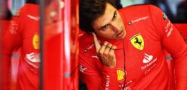 F1: Sainz opta pelo silêncio depois de conversar com Vasseur ver Ferrari pela primeira vez