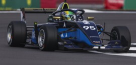 Visser segura pressão de Powell e garante vitória no GP de Singapura da W Series