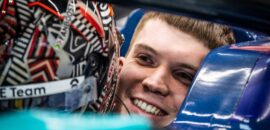 NIO 333 renova com Ticktum e fecha dupla para temporada 2022/23 da Fórmula E