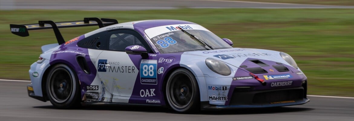 OAK Racing Team abre os trabalhos da Porsche Endurance Series na liderança em Goiânia