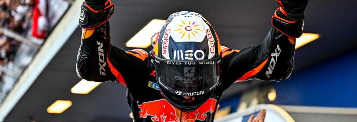 Oliveira se diz feliz com nova vitória na MotoGP: “não posso reclamar quando chove”