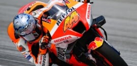 Espargaró dispara contra Honda: “do jeito que trabalham, só Márquez será veloz”