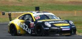 Correa vence corrida acidentada da Sprint Challenge da Porsche Cup em Goiânia