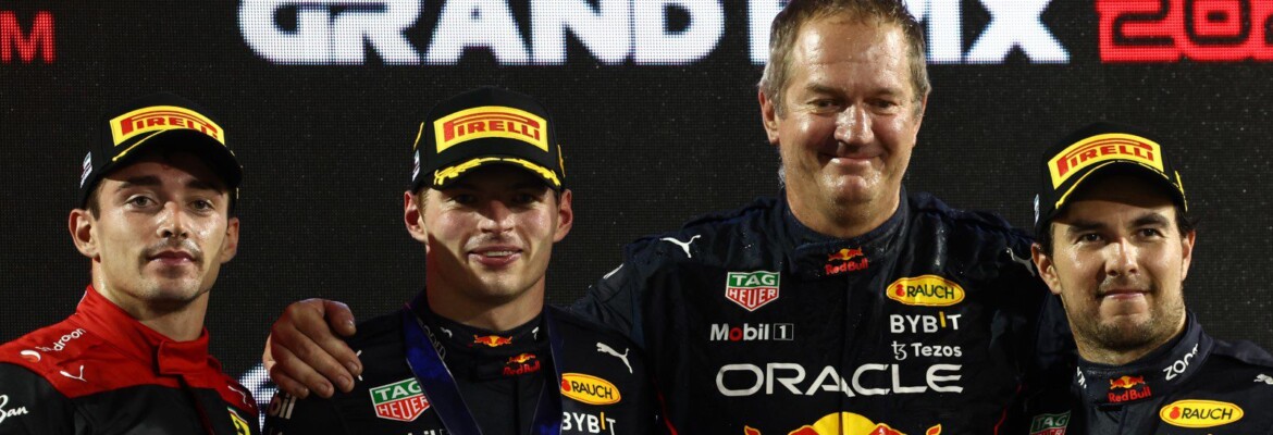 F1: Verstappen acredita que deixar Perez passar não teria sido a “maneira mais legal” de terminar a temporada