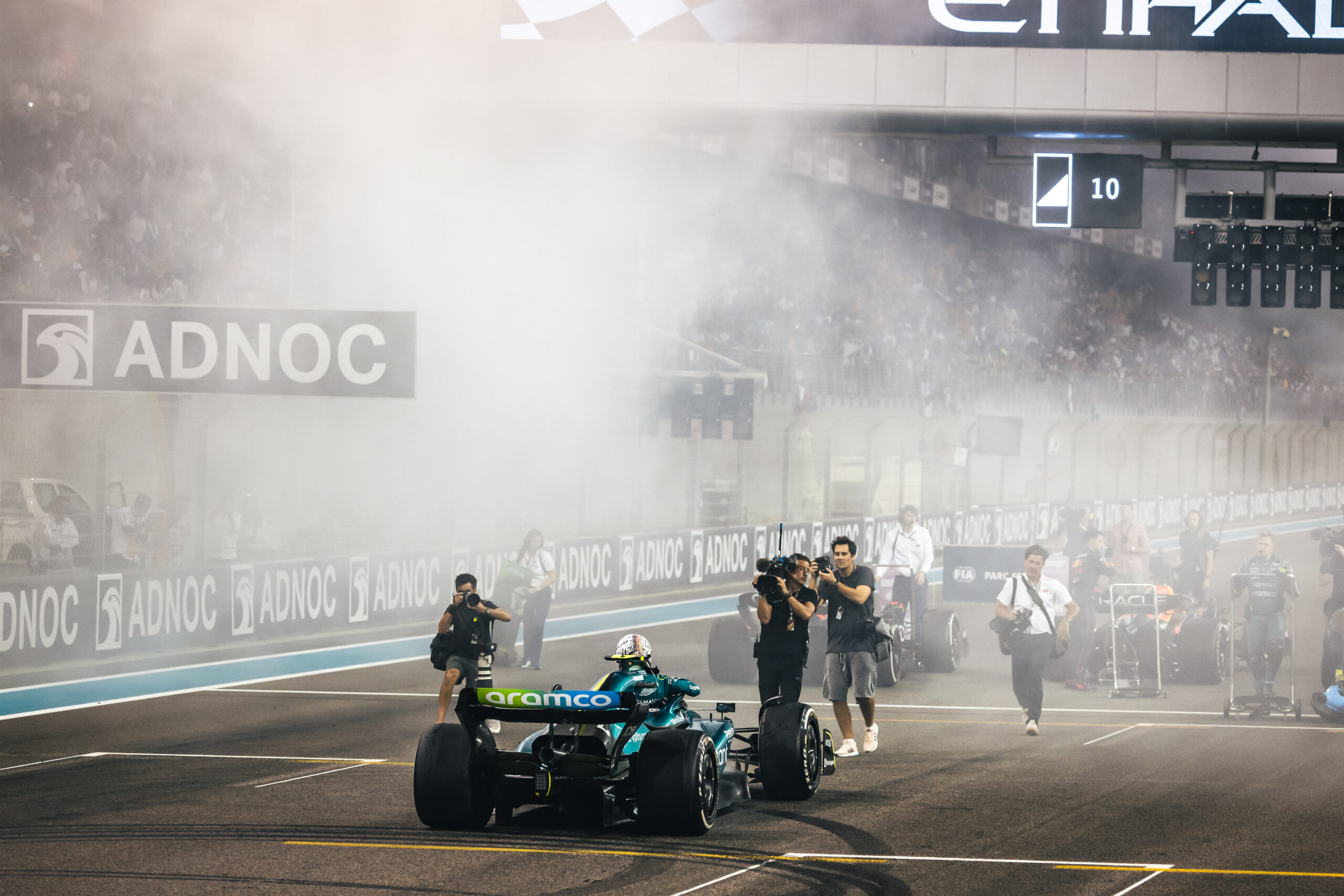 Emoção e 360°: Sebastian Vettel se despede da F1; veja as fotos F1 2022, GP de Abu Dhabi, Yas Marina