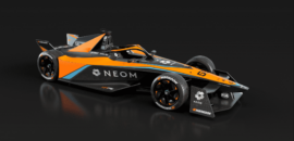 Vídeo: McLaren coloca pela primeira vez na pista carro da temporada 2023 da FE