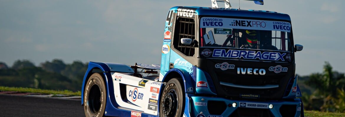 Iveco Usual Racing parte para a disputa do título da Copa Truck na quarta fila, em Goiânia, com Felipe Giaffone