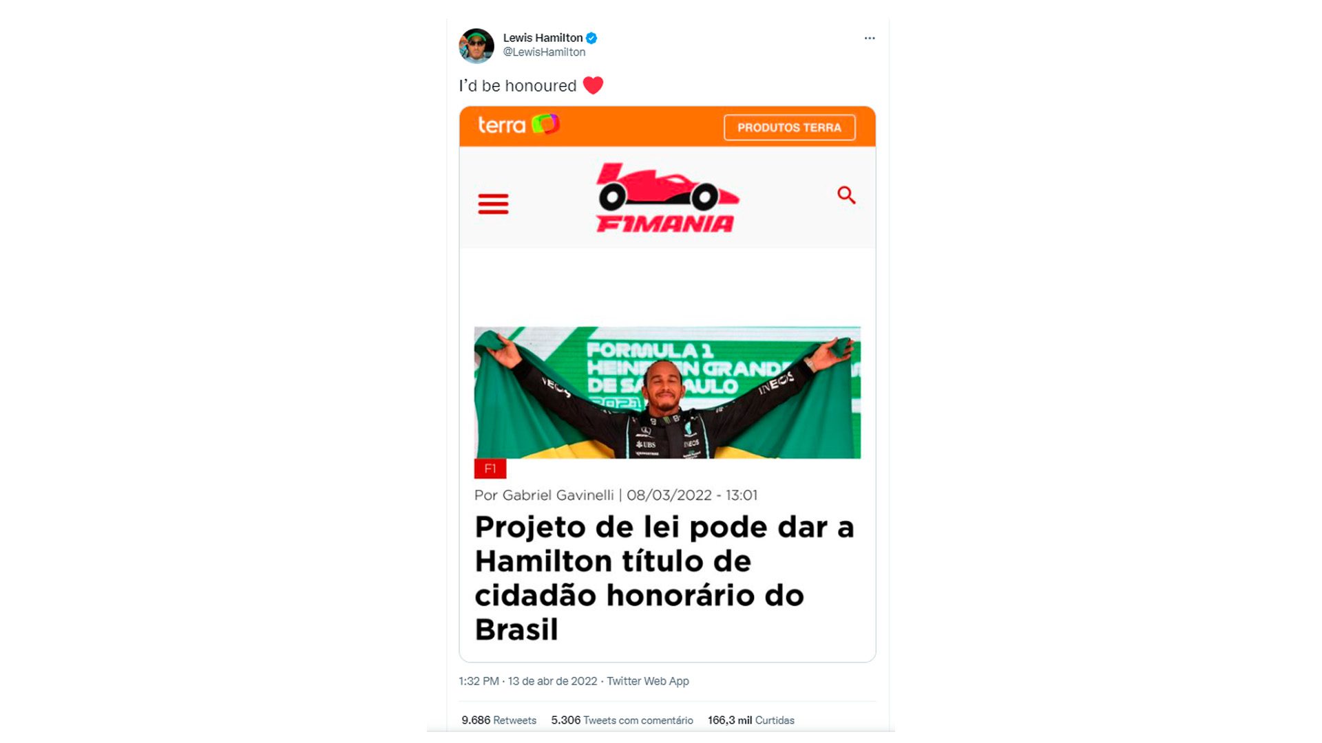 Relembre: Hamilton comemora indicação ao título de cidadão honorário do Brasil com postagem do F1Mania Relembre: Hamilton comemora indicação ao título de cidadão honorário do Brasil com postagem do F1Mania