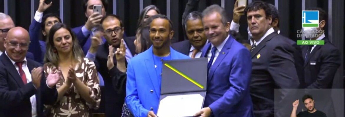 F1: Hamilton recebe título de cidadão honorário do Brasil em sessão solene