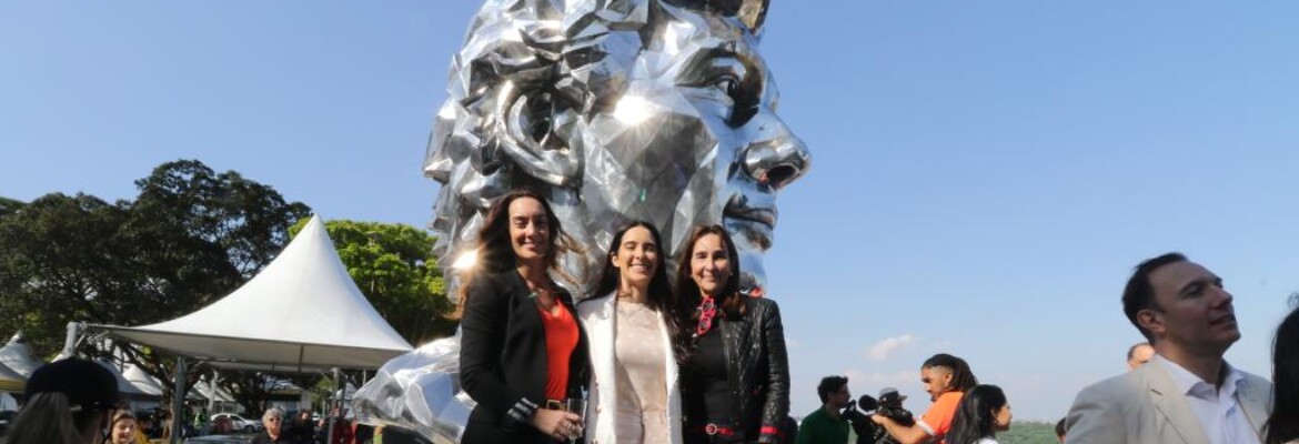 Obra de arte em homenagem a Ayrton Senna é exibida pela primeira vez em Interlagos na Fórmula 1