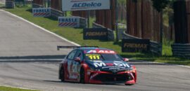 Rubens Barrichello conquista título da Stock Car em Interlagos. Baptista e Maurício vencem corridas