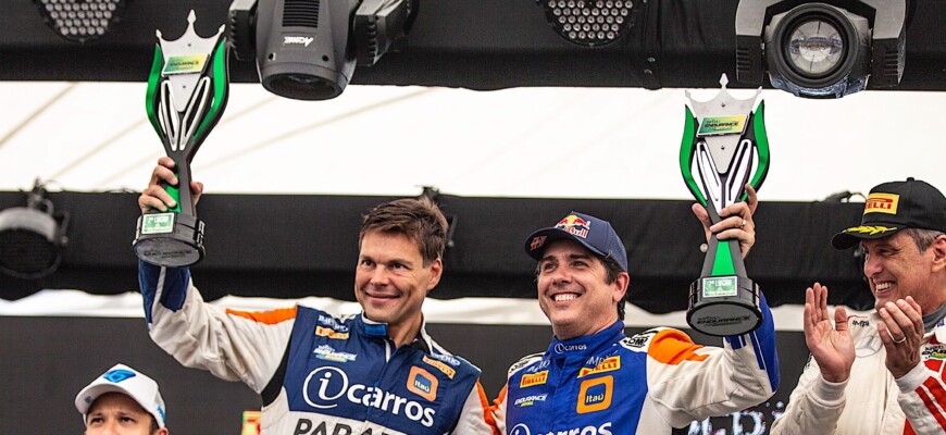 Cacá Bueno y Ricardo Baptista conquistan un «doble podio» en la primera carrera en Interlagos