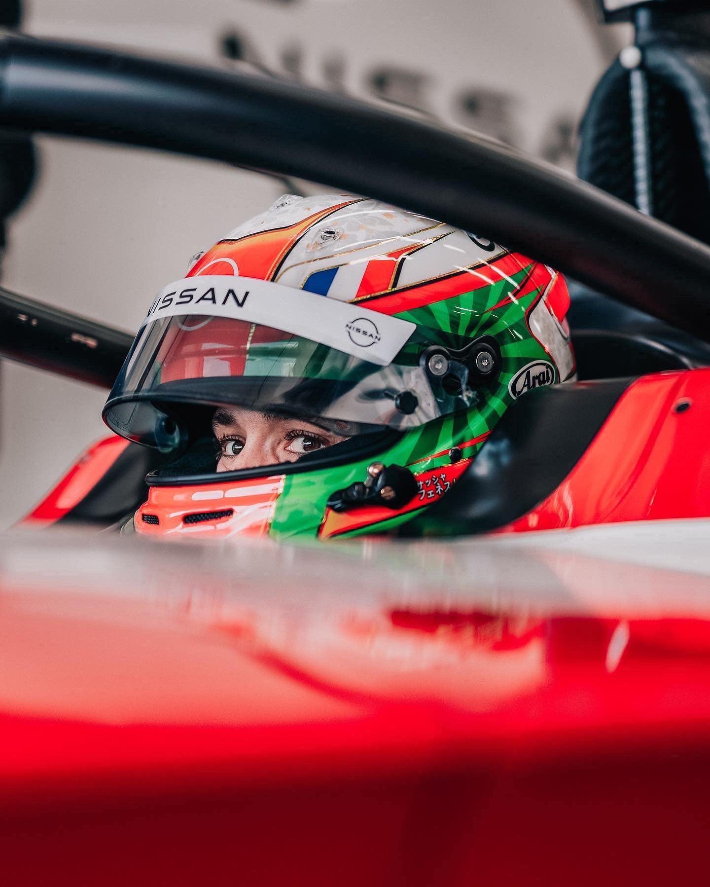 F1: Fenestraz fala em possível teste com carro da Ferrari em 2027 F1: Fenestraz fala em possível teste com carro da Ferrari em 2027