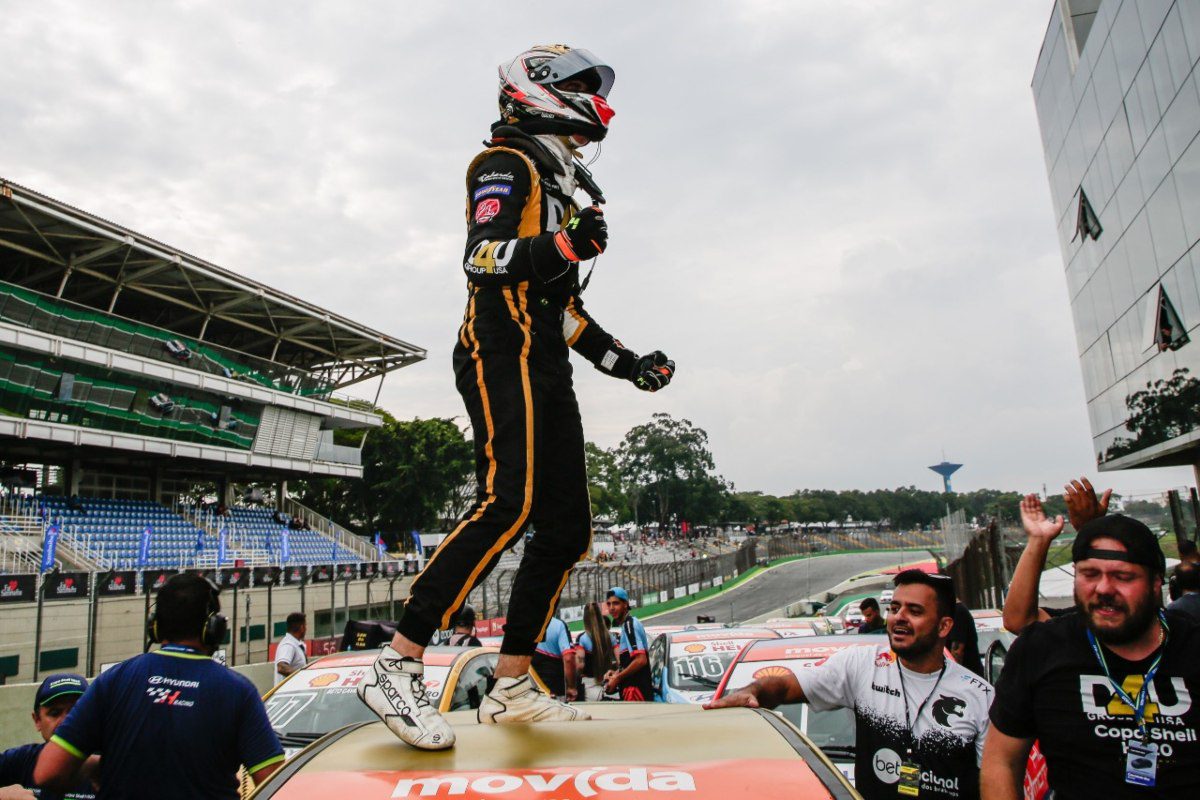 Leo Reis é campeão da Copa Shell HB20 após dobradinha com irmão Rafael em Interlagos
