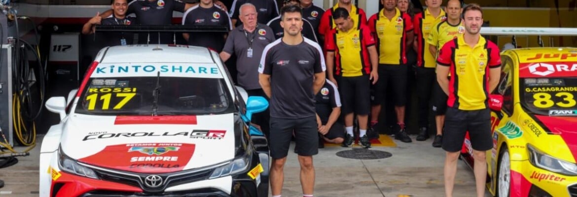 Matías Rossi lidera decisão da Stock Car, mas toque dentro do pit-stop tira chance de título