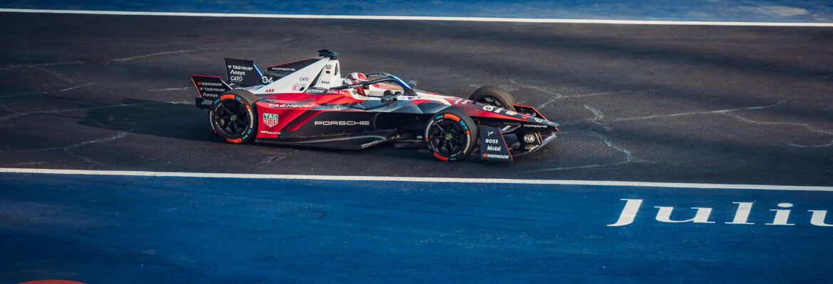 Wehrlein surge no fim e lidera segundo treino do ePrix do México da FE. Sette Câmara é 3°