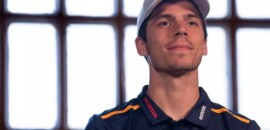 Campeão da MotoGP em 2020, Mir publica primeira foto com cores da Repsol Honda