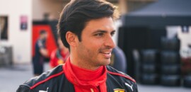 F1: Sainz tem arquibancada própria em Barcelona