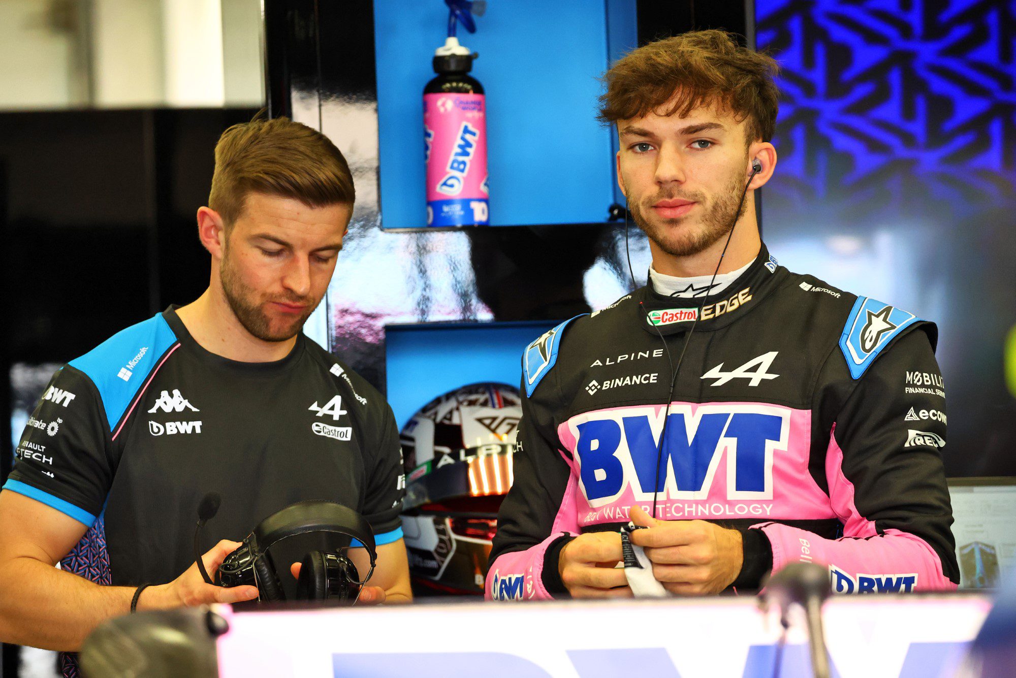 Fotos: pilotos vão para pista pela primeira vez nos testes da F1 no Bahrein Testes F1 2023, Bahrein