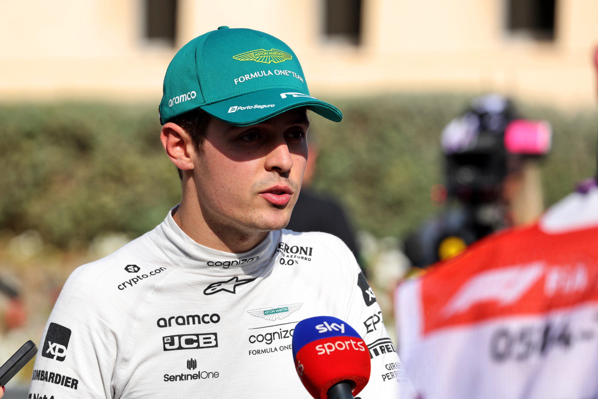 Fotos: pilotos vão para pista pela primeira vez nos testes da F1 no Bahrein Testes F1 2023, Bahrein