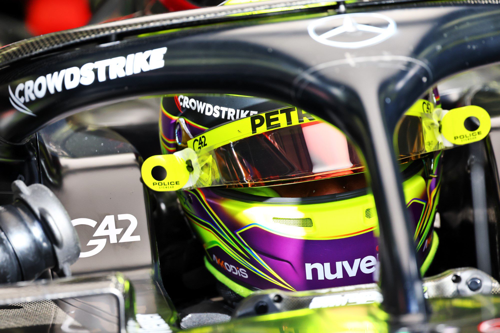 Fotos: pilotos vão para pista pela primeira vez nos testes da F1 no Bahrein Testes F1 2023, Bahrein