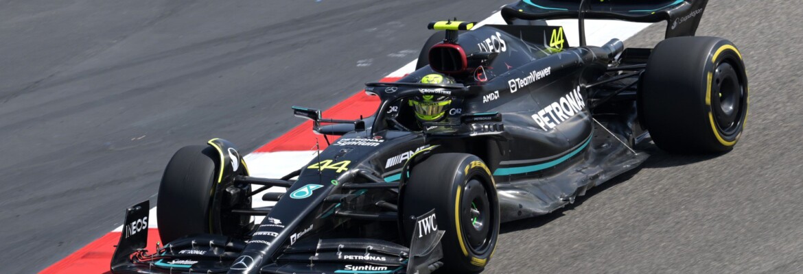 F1: ‘Não pretendo ir para outro lugar’, diz Hamilton sobre Mercedes
