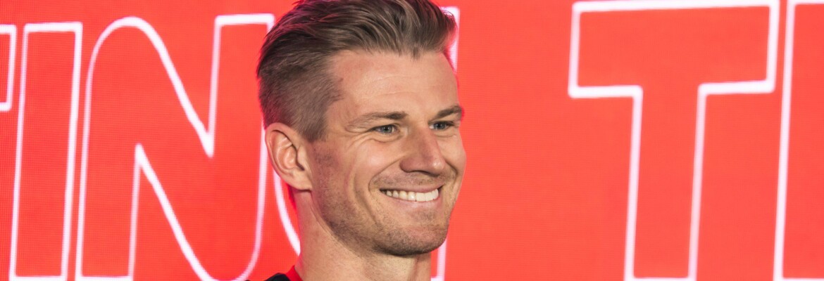 F1: Hulkenberg revela como “quebrou o gelo” com Magnussen