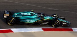 F1: Alonso mantém Aston Martin no topo no último treino para o GP do Bahrein